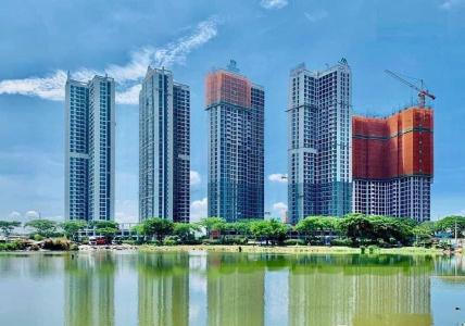 Toàn cảnh Eco Green Saigon Căn hộ Eco Green Saigon tầng trung, nội thất cơ bản, 2 phòng ngủ.