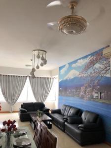 Phòng khách Saigon Pearl, Bình Thạnh Căn hộ Saigon Pearl đầy đủ nội thất, hướng Đông Nam.