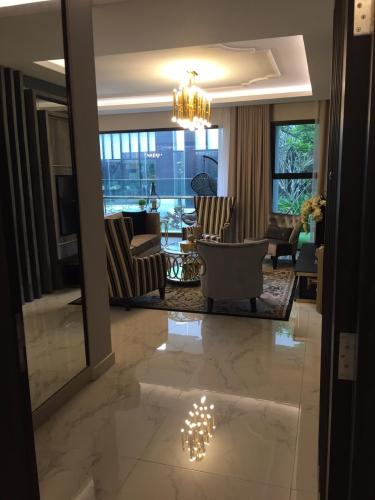 Phòng khách Feliz En Vista Quận 2 Căn hộ Feliz En Vista nội thất sang trọng, view nội khu.