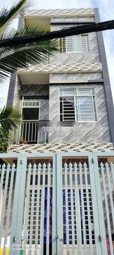 Mặt tiền nhà phố Ích Thạnh, Quận 9 Nhà phố 1 trệt 2 lầu hướng Tây Nam, đường trước nhà 6m rộng rãi