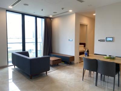 Phòng khách Vinhomes Golden River, Quận 1 Căn hộ Officetel Vinhomes Golden River ban công hướng Đông Bắc.