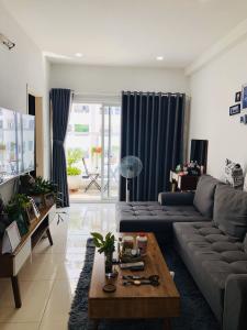 Phòng khách Riverside Linh Đông Căn hộ 4S Riverside Linh Đông hướng Nam, view nội khu thoáng mát.