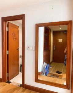 Không gian căn hộ The Manor, Quận Bình Thạnh Căn Officetel The Manor thiết kế hiện đại, bàn giao đầy đủ nội thất.