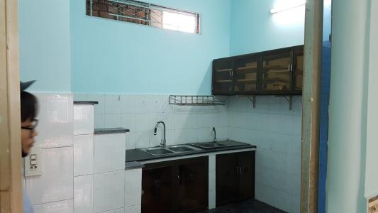 Bếp nhà phố Thủ Đức Bán nhà hẻm Q. Thủ Đức hướng Đông Nam, pháp lý đầy đủ, bàn giao ngay.