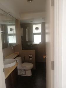 Phòng tắm Saigon Pearl Quận Bình Thạnh Căn hộ Saigon Pearl tầng cao, view sông Sài Gòn