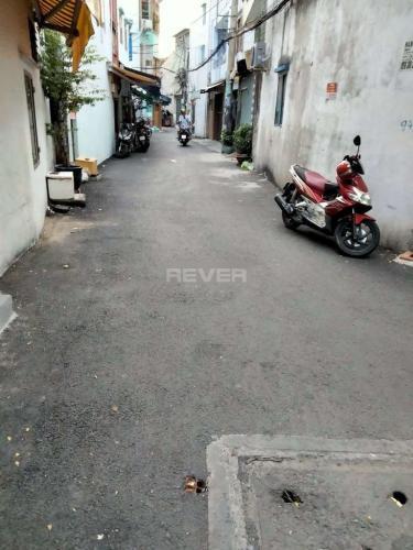 Nhà phố Quận 6 Nhà phố hẻm rộng 5m đường Bến Lò Gốm diện tích 24m2, pháp lý đầy đủ.