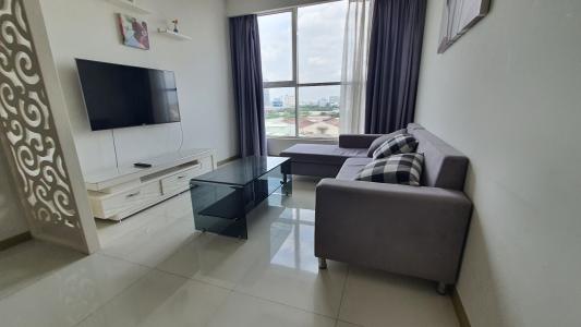 Phòng khách căn hộ hộ Thảo Điền Pearl, Quận 2 Căn hộ Thảo Điền Pearl cửa hướng Tây Bắc, đầy đủ nội thất.