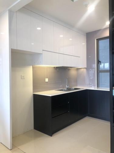 BÊP căn hộ The Sun Avenue Bán căn hộ The Sun Avenue view hồ bơi và tòa Landmark 81.