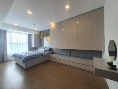 Phòng khách căn hộ River Panorama, Quận 7 Căn hộ River Panorama view đón gió thoáng mát, đầy đủ nội thất.