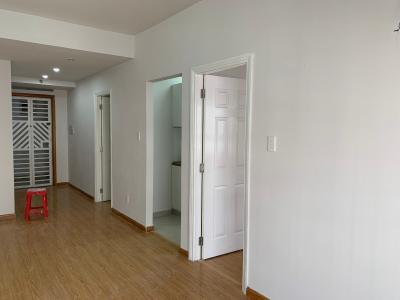 Phòng khách Ehome 3, Bình Tân Căn hộ Ehome 3 nội thất cơ bản, hướng Đông Nam.