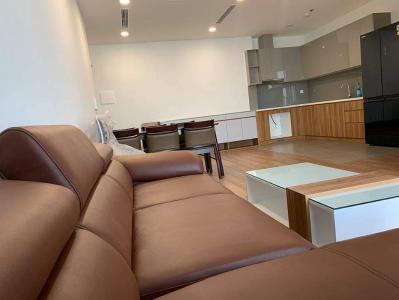 Căn hộ Eco Green Saigon, Quận 7 Căn hộ Eco Green Saigon sàn gỗ sang trọng, nội thất đầy đủ tiện nghi.