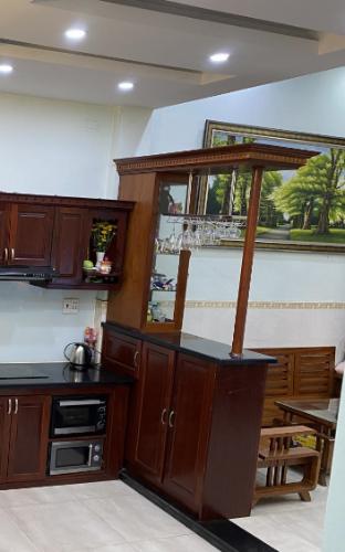 Không gian nhà Quận Bình Thạnh Nhà phố Q.Bình Thạnh hướng Bắc gồm 1 trệt 3 lầu, sổ hồng riêng.