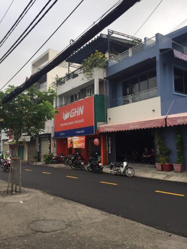 Đường hẻm nhà phố Quận 10 Nhà phố đường Đồng Nai diện tích sử dụng 85.9m2