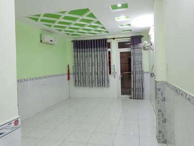 Không gian nhà phố Quận Bình Tân Nhà phố mặt tiền đường số 4 diện tích sử dụng 320m2, nội thất cơ bản.