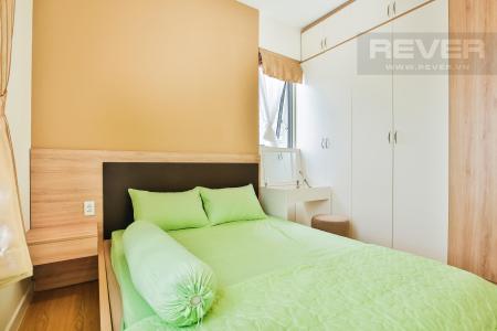 Cửa sổ nhỏ phòng ngủ chính hướng Đông Nam Căn góc tầng cao T4A Masteri Thảo Điền