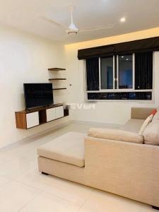 Phòng khách Tropic Garden, quận 2 Căn hộ Tropic Garden tầng trung, view sông thoáng mát.