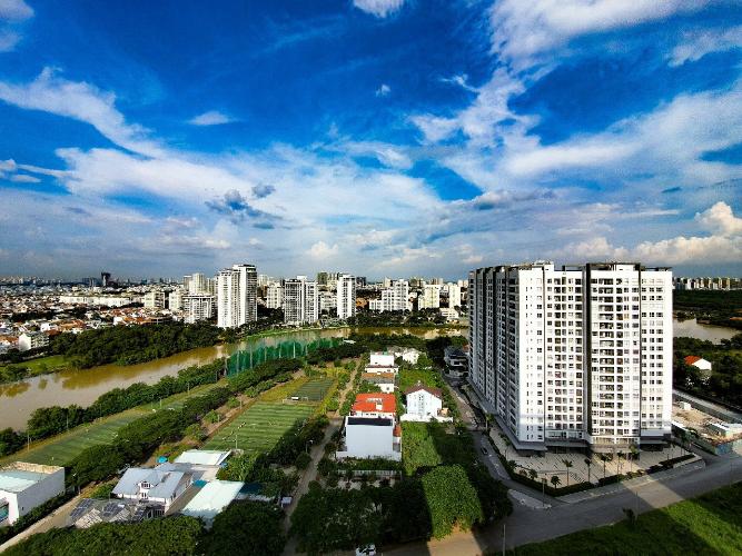 view căn hộ Sunrise Riverside Bán căn hộ tầng cao Sunrise Riverside view hồ bơi và sông thoáng mát.
