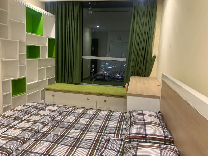 Căn hộ Vinhomes Central Park  Bình Thạnh Căn hộ Vinhomes Central Park tầng 18 nội thất đầy đủ, view thoáng mát