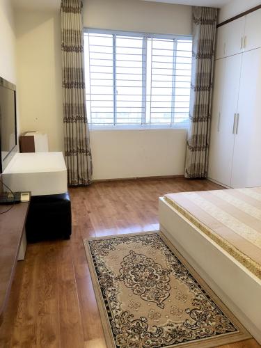 Phòng ngủ căn hộ Green Building, Quận 9 Căn hộ Green Building view thành phố cực thoáng, đủ tiện nghi.