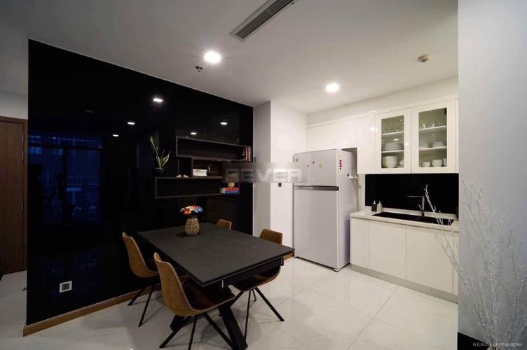 Phòng bếp căn hộ Vinhomes Cemtral Park, Quận Bình Thạnh Căn hộ Vinhomes Central Park tầng 23 hướng Tây Bắc, đầy đủ nội thất.