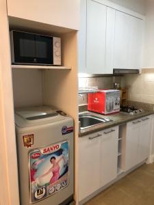 Phòng bếp The Manor, Bình Thạnh Căn hộ Officetel The Manor tầng trung, view thành phố.