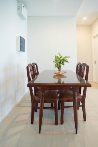 căn hộ đảo kim cương Căn hộ Đảo Kim Cương tầng trung, đón view thành phố sầm uất.