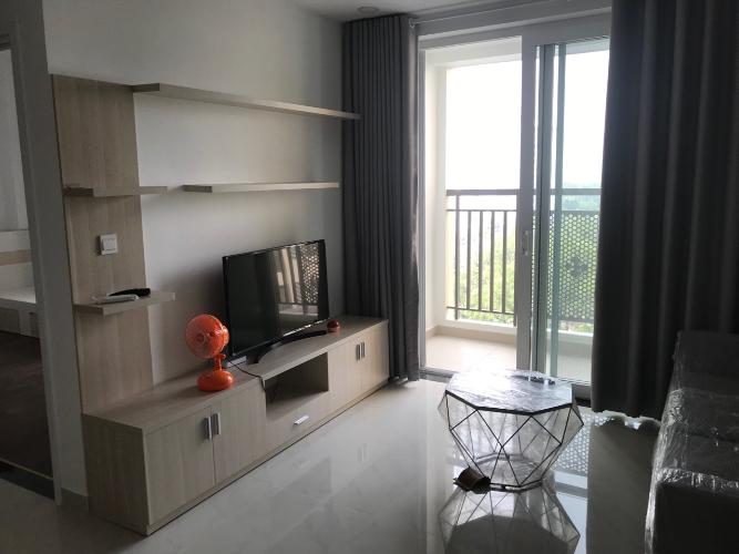 Phòng khách căn hộ Saigon Mia Bán căn hộ 2 phòng ngủ Saigon Mia đầy đủ nội thất, dọn ở ngay.