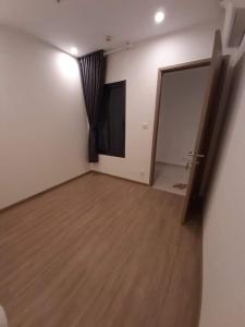 Phòng ngủ Vinhomes Grand Park Căn hộ Vinhomes Grand Park tầng cao, đón hướng nội khu.