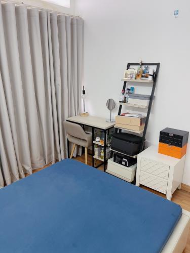 Phòng ngủ chung cư Phan Xích Long, Phú Nhuận Căn hộ chung cư Phan Xích Long hướng Tây Bắc, đầy đủ nội thất.