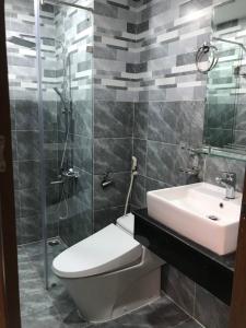 Toilet căn hộ SUNRISE RIVERSIDE Bán căn hộ Sunrise Riverside 2PN, tầng trung, đầy đủ nội thất