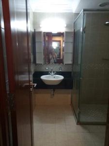 Toilet The Manor Quận Bình Thạnh Căn hộ The Manor nội thất sang trọng, tiện nghi.