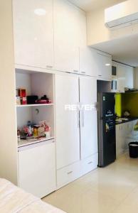 Không gian căn hộ River Gate , Quận 4 Căn hộ Office-tel River Gate tầng 11 view hồi bơi, đầy đủ nội thất.