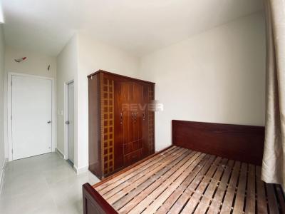 Phòng ngủ Topaz Home 2, Quận 9 Căn hộ Topaz Home 2 tầng trung, ban công hướng Tây Bắc.