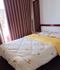 Phòng ngủ căn hộ The Sun Avenue  Căn hộ tầng trung block 07 The Sun Avenue - view Đảo Kim Cương và Landmark 81