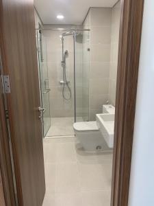 WC Eco Green Saigon Căn hộ Eco Green Saigon bàn giao nội thất cơ bản, tiện nghi.