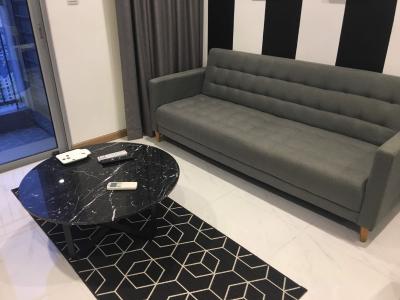 Phòng khách căn hộ VINHOMES CENTRAL PARK Bán căn hộ Vinhomes Central Park 1PN, tầng cao, đầy đủ nội thất, view thành phố