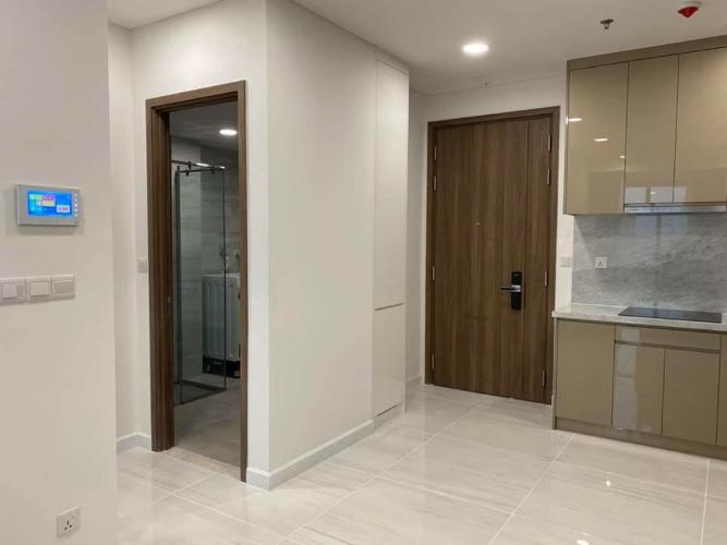 Bên trong căn hộ Kinhdom 101 Cho thuê căn hộ Kingdom 101 Quận 10, 2 phòng ngủ, diện tích 62m2, đầy đủ nội thất