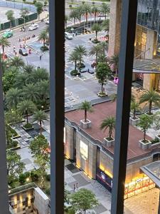 View căn hộ Vinhomes Central Park, Quận Bình Thạnh Căn hộ cao cấp Vinhomes Central Park tầng 16, view nội khu cực đẹp.