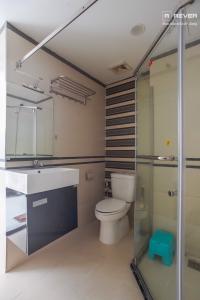 Toilet căn hộ LEXINGTON RESIDENCE Cho thuê căn hộ Lexington Residence 1PN, đầy đủ nội thất, có tầng lửng, giá tốt
