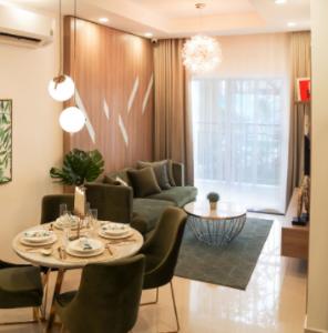 Phòng khách căn hộ Lavita Charm, Thủ Đức Căn hộ Lavita Charm tầng 17 view đón gió thoáng mát, nội thất cơ bản.