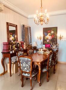 Căn hộ Saigon Pearl , Quận Bình Thạnh Căn hộ Saigon Pearl tầng 21 đầy đủ nội thất, view thoáng mát.