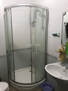 Căn hộ Oriental Apartment, Quận 4 Căn hộ Orient Apartment, có 3 phòng ngủ rộng rãi, đầy đủ nội thất.