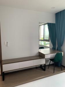 Nội thất Saigon South Residence   Căn hộ Saigon South Residence ban công hướng Tây, nội thất tiện nghi.