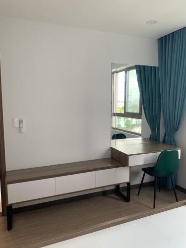 Nội thất Saigon South Residence   Căn hộ Saigon South Residence ban công hướng Tây, nội thất tiện nghi.