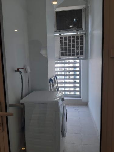 lô gia  CHO THUÊ CĂN HỘ VINHOMES CENTRAL PARK, BÌNH THẠNH