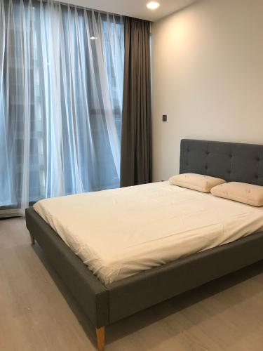 Phòng ngủ căn hộ Vinhomes Golden River , Quận 1 Căn hộ Vinhomes Golden River đầy đủ nội thất, view thoáng mát.