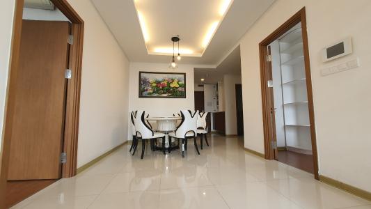 Không gian căn hộ hộ Thảo Điền Pearl, Quận 2 Căn hộ Thảo Điền Pearl cửa hướng Tây Bắc, đầy đủ nội thất.