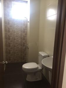 Phòng tắm Summer Square, Quận 6 Căn hộ Summer Square view thành phố, nội thất cơ bản.