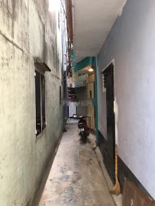 Đường hẻm nhà phố Quận Gò Vấp Nhà 1 trệt 1 lầu Q.Gò Vấp hướng Đông, sổ hồng riêng và nội thất cơ bản.