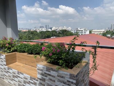 View nhà phố Quận 7 Nhà phố diện tích 52m2 hướng Tây, khu dân cư đông đúc gần chợ Tân Mỹ.